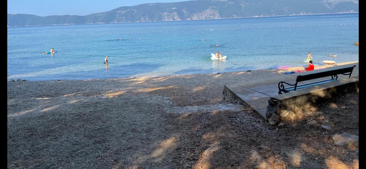 Villa Mira ***** Pinezići Εξωτερικό φωτογραφία