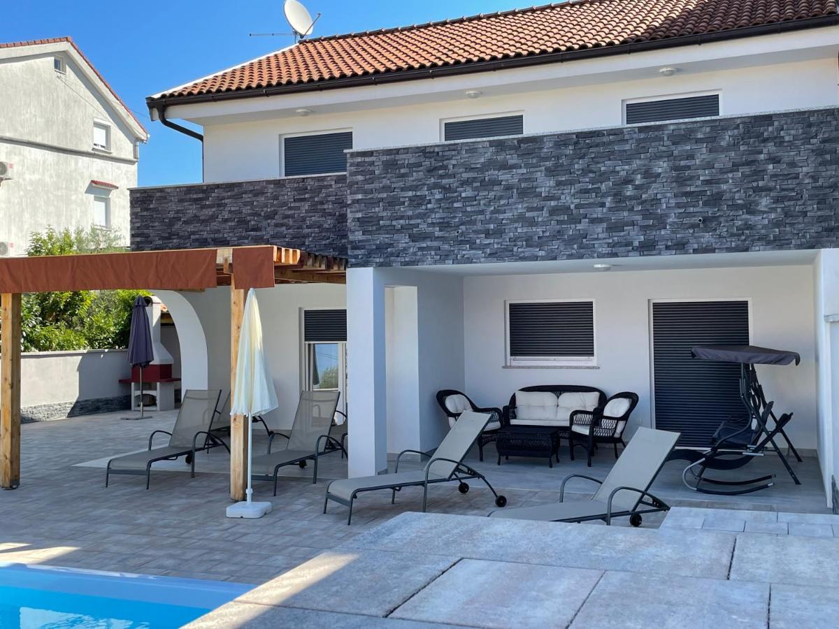 Villa Mira ***** Pinezići Εξωτερικό φωτογραφία