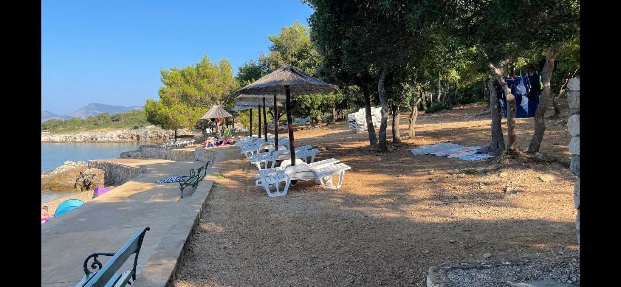 Villa Mira ***** Pinezići Εξωτερικό φωτογραφία